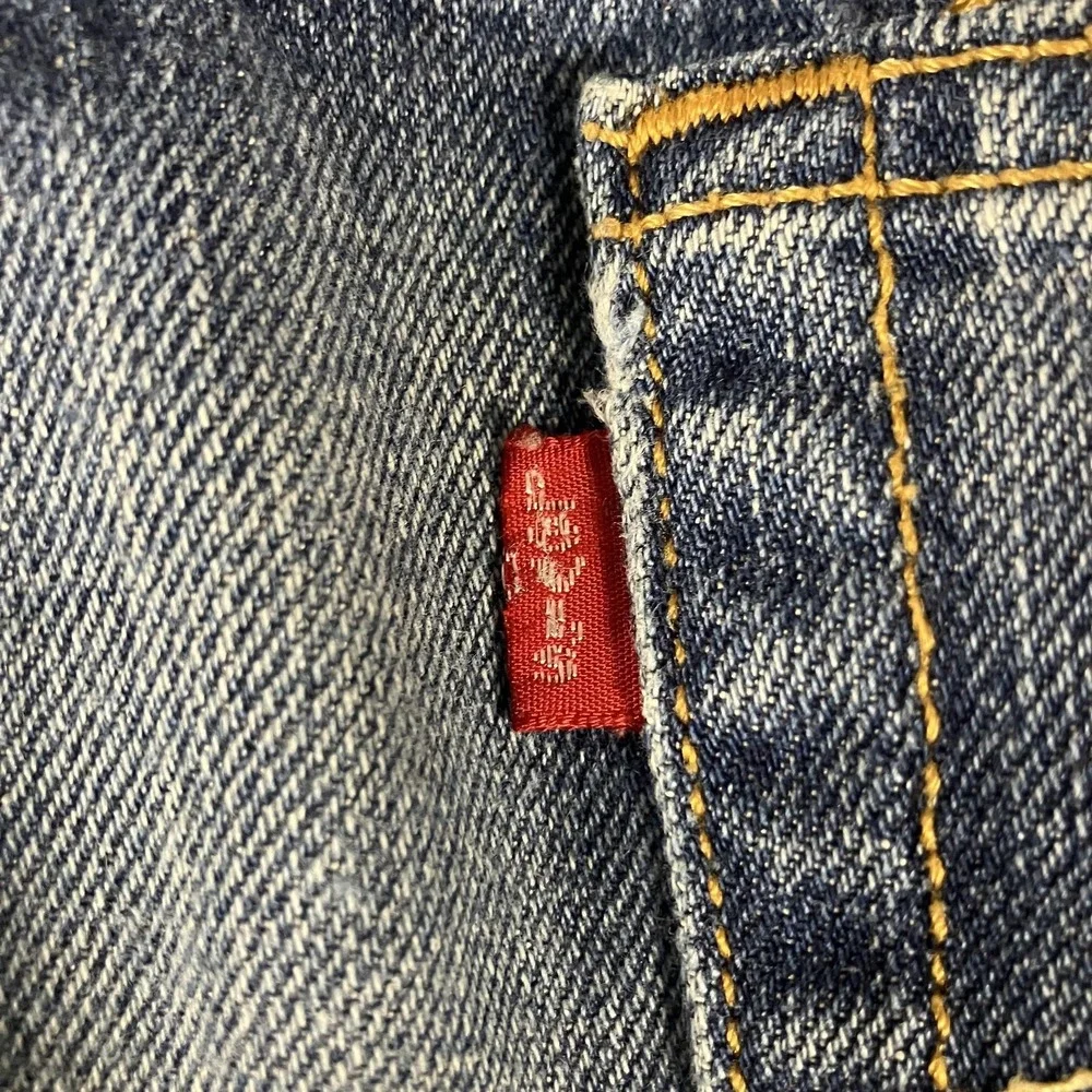 Levis 501 Jeans Mens 30x29 Blue Denim Button Fly Straight Leg Distressed Red Tab